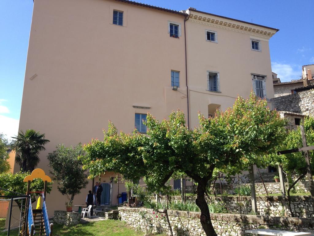 Ostello Sant'Anna Нарни Экстерьер фото